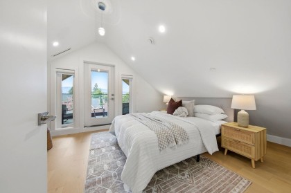 Photo 32 at 1 - 3708 W 18th Avenue, Dunbar, Vancouver West