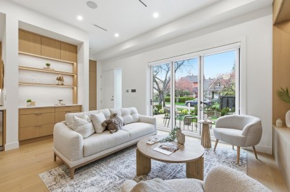 Photo 5 at 1 - 3708 W 18th Avenue, Dunbar, Vancouver West