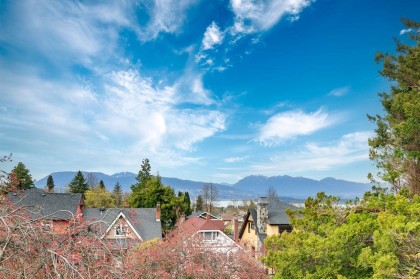 Photo 37 at 1 - 3708 W 18th Avenue, Dunbar, Vancouver West