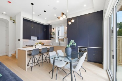 Photo 7 at 2 - 3708 W 18th Avenue, Dunbar, Vancouver West
