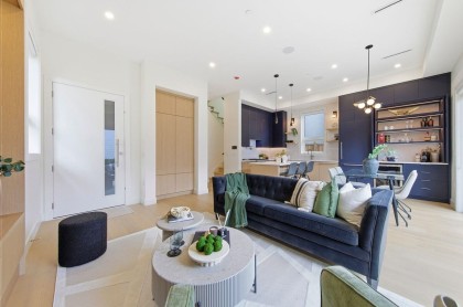 Photo 5 at 2 - 3708 W 18th Avenue, Dunbar, Vancouver West