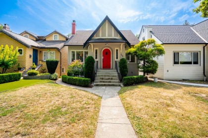 Photo 2 at 242 W 21st Avenue, Cambie, Vancouver West