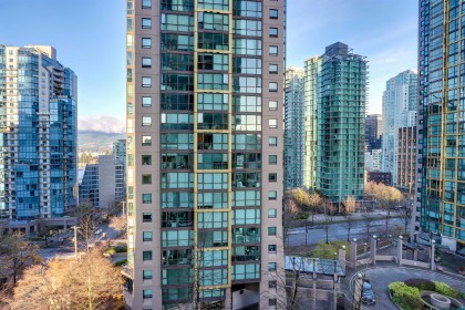 Photo 25 at 701 - 738 Broughton Street, West End VW, Vancouver West