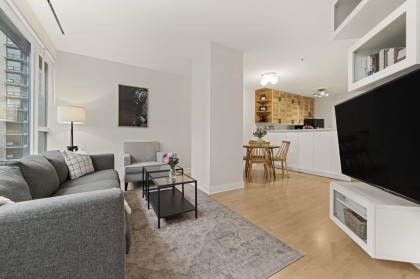 Photo 7 at 808 - 1177 Hornby Street, Downtown VW, Vancouver West