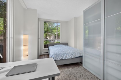 Photo 21 at 201 - 2668 Ash Street, Fairview VW, Vancouver West