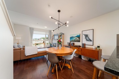 Photo 2 at 64 - 728 W 14th Street, Mosquito Creek, North Vancouver