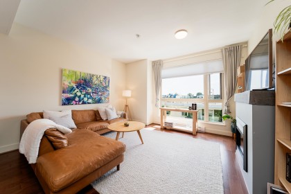 Photo 4 at 64 - 728 W 14th Street, Mosquito Creek, North Vancouver