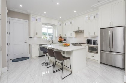 Photo 13 at 8559 Montcalm Street, Marpole, Vancouver West