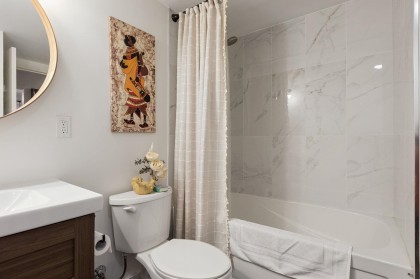 Photo 14 at 201 - 127 E 4th Street, Lower Lonsdale, North Vancouver
