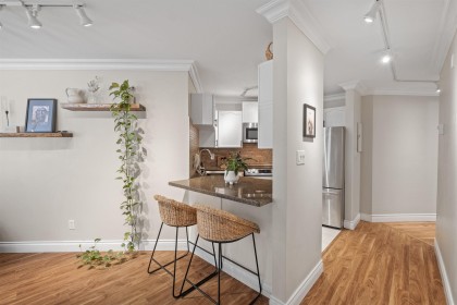 Photo 12 at 102 - 123 E 6th Street, Lower Lonsdale, North Vancouver