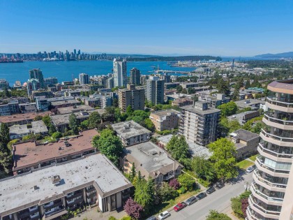 Photo 1 at 102 - 123 E 6th Street, Lower Lonsdale, North Vancouver