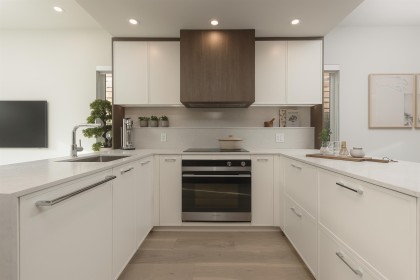 Photo 3 at 382 W 45th Avenue, Oakridge VW, Vancouver West