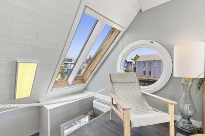 Photo 14 at A23 - 415 W Esplanade Avenue, Lower Lonsdale, North Vancouver