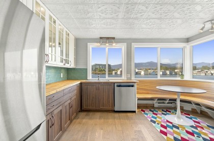 Photo 4 at A23 - 415 W Esplanade Avenue, Lower Lonsdale, North Vancouver