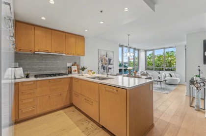 Photo 2 at 207 - 1680 W 4th Avenue, False Creek, Vancouver West