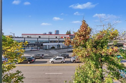 Photo 20 at 207 - 1680 W 4th Avenue, False Creek, Vancouver West