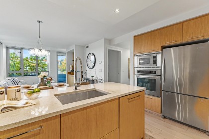 Photo 9 at 207 - 1680 W 4th Avenue, False Creek, Vancouver West