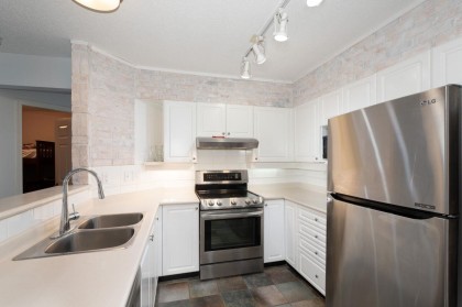 Photo 7 at 104 - 3625 Windcrest Drive, Roche Point, North Vancouver
