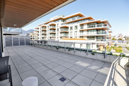 Photo 6 at 308 - 785 Harbour Way, Harbourside, North Vancouver