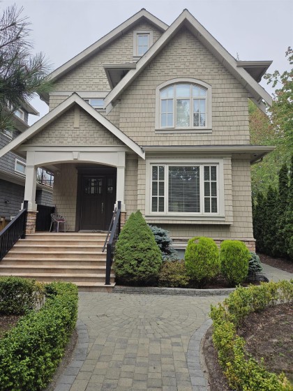 Photo 2 at 2405 W 51st Avenue, S.W. Marine, Vancouver West