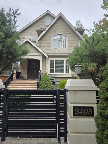 Photo 1 at 2405 W 51st Avenue, S.W. Marine, Vancouver West