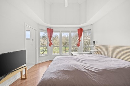 Photo 6 at 304 - 1550 Fell Avenue Avenue, Mosquito Creek, North Vancouver