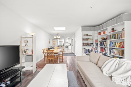 Photo 3 at 304 - 1550 Fell Avenue Avenue, Mosquito Creek, North Vancouver