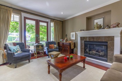 Photo 4 at 358 E 14th Street, Central Lonsdale, North Vancouver