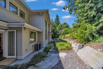 Photo 36 at 4135 Burkehill Place, Bayridge, West Vancouver