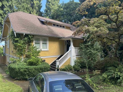 Photo 1 at 2149 W 35th Avenue, Quilchena, Vancouver West