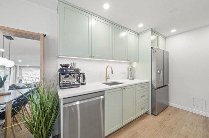 Photo 11 at 206 - 327 W 2nd Street, Lower Lonsdale, North Vancouver