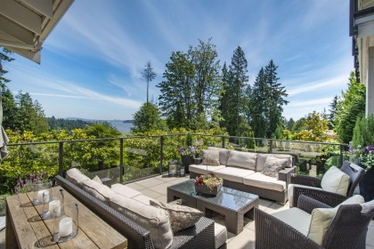 Photo 3 at 460 Westholme Road, West Bay, West Vancouver