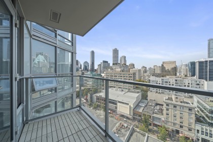 Photo 12 at 1511 - 833 Seymour Street, Downtown VW, Vancouver West
