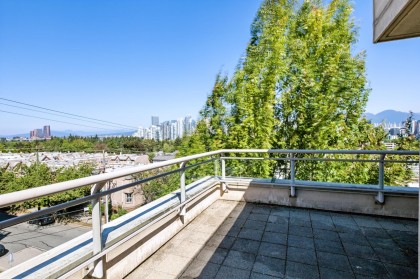Photo 26 at PH1 - 2438 Heather Street, Fairview VW, Vancouver West