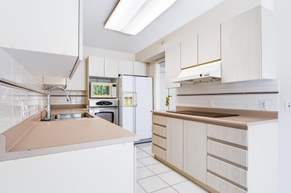 Photo 10 at PH1 - 2438 Heather Street, Fairview VW, Vancouver West