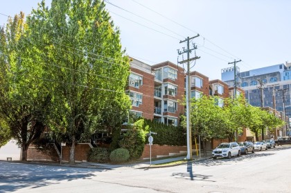 Photo 39 at PH1 - 2438 Heather Street, Fairview VW, Vancouver West