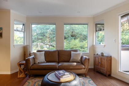Photo 5 at 9 - 2015 W 3rd Avenue, Kitsilano, Vancouver West