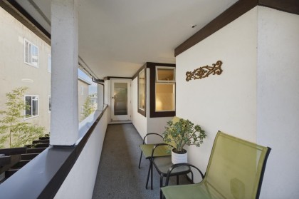 Photo 10 at 9 - 2015 W 3rd Avenue, Kitsilano, Vancouver West