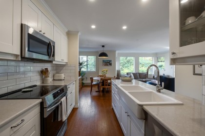 Photo 15 at 9 - 2015 W 3rd Avenue, Kitsilano, Vancouver West