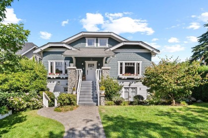 Photo 1 at 2 - 2505 W 8th Avenue, Kitsilano, Vancouver West