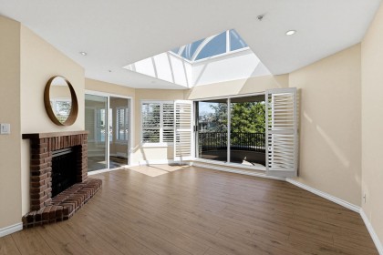 Photo 5 at 406 - 525 Wheelhouse Square, False Creek, Vancouver West