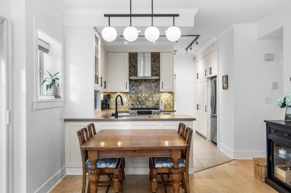 Photo 9 at 158 W 14th Avenue, Mount Pleasant VW, Vancouver West