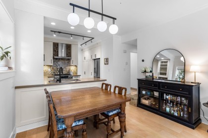 Photo 10 at 158 W 14th Avenue, Mount Pleasant VW, Vancouver West