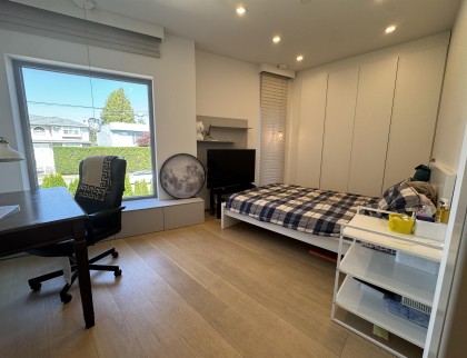 Photo 12 at 1076 Park Drive, Marpole, Vancouver West
