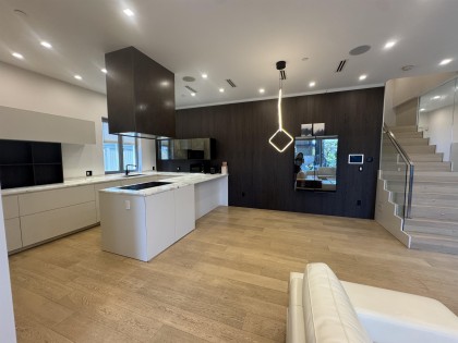 Photo 4 at 1076 Park Drive, Marpole, Vancouver West