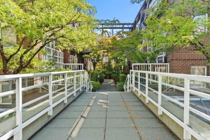 Photo 19 at 330 - 5790 East Boulevard, Kerrisdale, Vancouver West