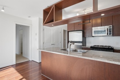 Photo 9 at 1104 - 1001 Richards Street, Downtown VW, Vancouver West