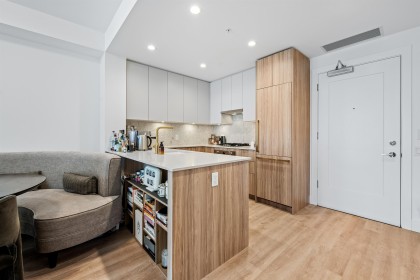 Photo 4 at 505 - 2385 Emery Court, Lynn Valley, North Vancouver
