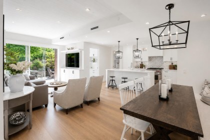 Photo 6 at 102 - 1055 Ridgewood Drive, Edgemont, North Vancouver