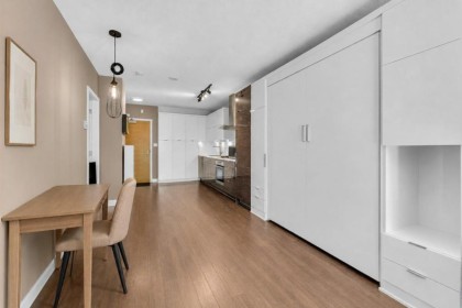 Photo 9 at 216 - 1777 W 7th Avenue, Fairview VW, Vancouver West